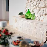 Heres - Trulli Experience *