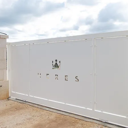 Heres - Trulli Experience 펜션 푸티냐노